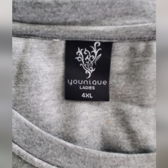 NWOT Younique "Live Love Lashes" Crewneck Sweatshirt with pockets - Picture 4 of 6